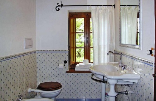 Ramazzano Casa | Podere Caldaruccio La Pineta for 18 people