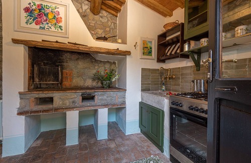 Il Poggio Chalet De Esquí | Podere Colombaio - Bucaneve chalet in historical Podere in Val d'Orcia