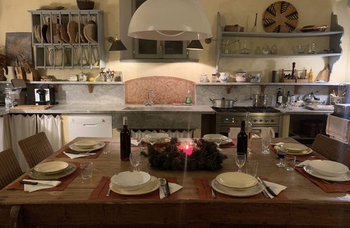 Pienza Casa | Podere Fontebernardi, authentic Tuscan farmhouse overlooking Pienza.