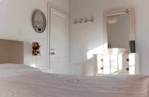 Castagneto Carducci Casa | Podere L "Uliveta IL Salice beautiful country cottage.