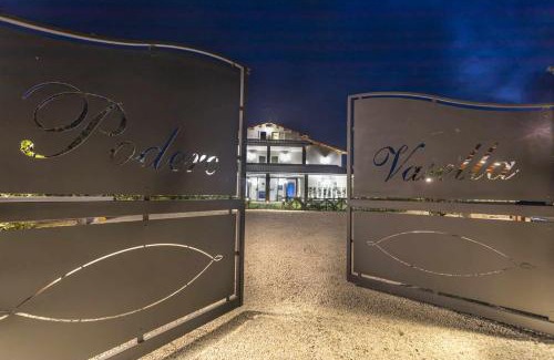 Capranica Apartamento | Podere Vasella - Suite Senior dx