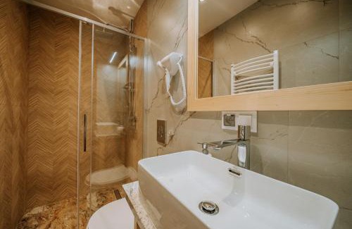 Szaflary Casa | "Podhalański Gościniec" -250 m Gorący Potok ,Termy Szaflary