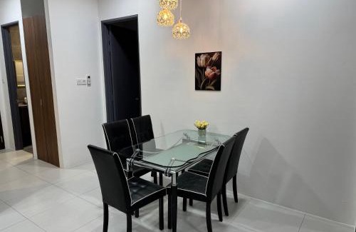 Taman Charming Apartamento | Podium Home 3 for 7pax at AEON Shopping Mall Kuching