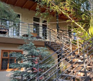 Cholpon-Ata Casa | Podsolnukhi Guest House