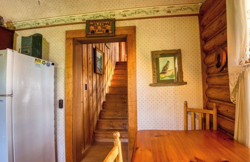 Rangeley Casa | Cabaña rústica de 4 dormitorios a orillas del lago Mooselookmeguntic
