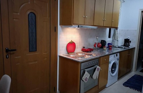 Massouri Apartamento | poets apertment in armeos masouri