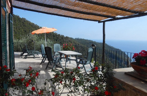 Montaretto Apartamento | Poggio del Salice: Apt. Cinque Terre con terraza-4 personas / Citra 011005LT0087