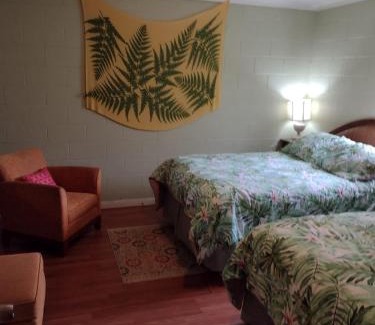 Keaau Casa | Pohaku Place - 3000 sqft of tropical charm spa