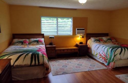 Keaau Casa | Pohaku Place - 3000 sqft of tropical charm spa