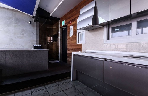 Pohang Hotel | Pohang Jukdo Market 11avenue