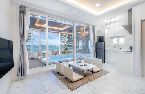Pohang Casa | Pohang Playbeach Poolvilla