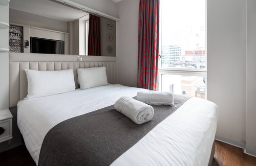 Canary Wharf Hotel | Point A Hotel - London, Canary Wharf