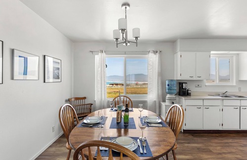 Point Arena Casa | Point Arena Lighthouse - Assistant Keeper's House 2
