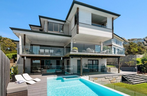 Newport Casa | Point Break - Newport Beach