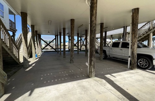 Golden Meadow Casa | Point Fourchon C - Island Realty