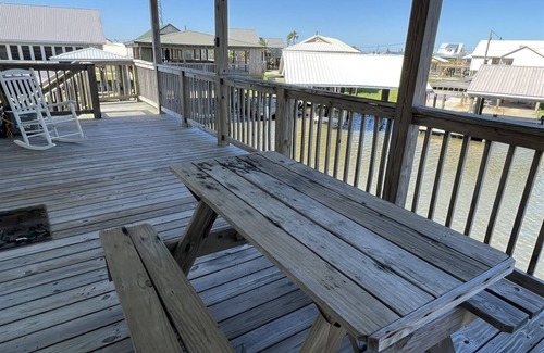 Golden Meadow Casa | Point Fourchon D - Island Realty