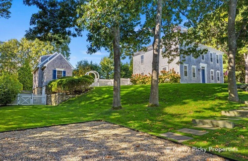 West Barnstable Casa | Point Hill Haven: 141-WB Faithful 18th Century Reproduction, Modern Amenities, Pool & Spa