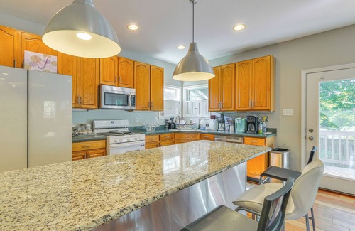 Point of Rocks Casa | Point of Rocks Vacation Rental w/ Community Pool!