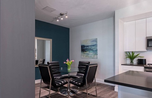 Port Tampa City Apartamento | Pointe 2BD w/ Den 2 - Dos Habitaciones Piso, Capacidad 4