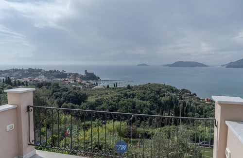 Pugliola Apartamento | Points of View, Terre Marine