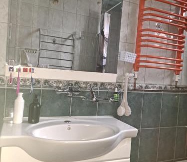Fabryczna Otro | Pokój w domu z oranżerią i śniadaniem