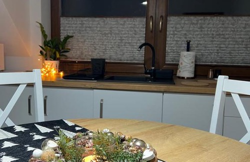 Zywiec Apartamento | Pokój z aneksem kuchennym