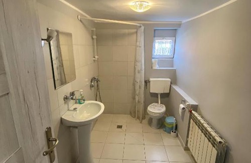 Mirsk Casa | Pokoje gościnne Izeria
