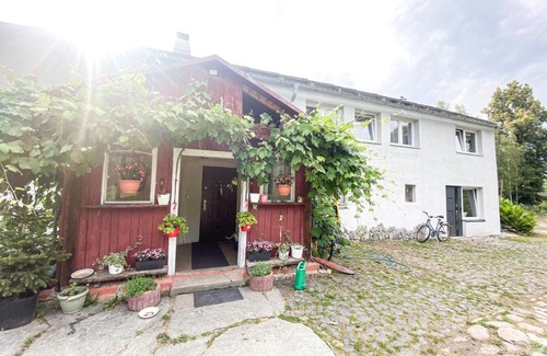 Mirsk Casa | Pokoje gościnne Izeria
