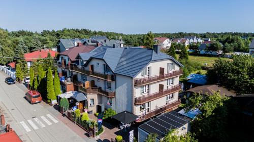 Ostrowo Casa | Pokoje Gościnne Raf-Tur - Sala Zabaw, Grill - Idealny dla rodzin z dziećmi
