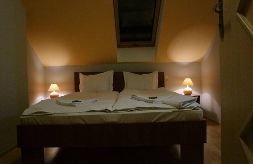 Rzeszow Casa | Pokoje Gościnne Warneńczyka 85A