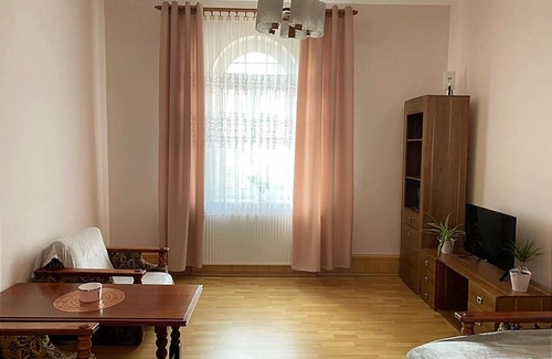 Glogowek Casa | Pokoje W Pięknej Kamienicy W Centrum W Głogówku