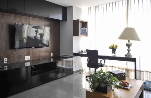 Los Morales Condominio | Polanco Horacio Sunny Apartment