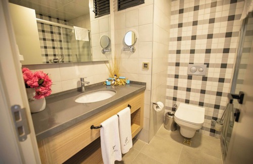 Buyukeceli Hotel | Polaris Otel