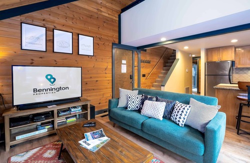 Overlook Park Condominio | Cabina de 3 dormitorios, suite principal en loft privado, jacuzzi y barbacoa de gas - POLE06