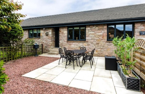 Beadnell Casa | Polished Pebble
