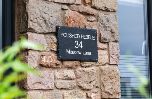 Beadnell Casa | Polished Pebble