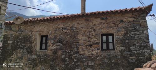 Lefktron Casa | POLLY FOURNAROU tower-house