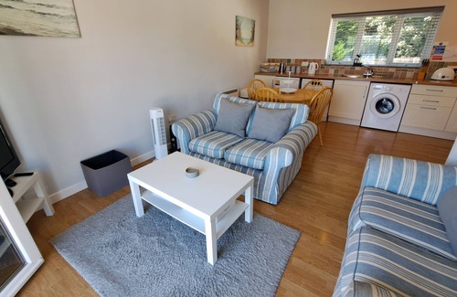 St. Mawes Apartamento | Polmaro - an apartment that sleeps 2 guests in 1 bedroom