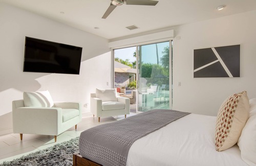 Indio Casa | Polo Villa 6 by Avantstay Features Expansive Putting Green, Pool, Spa & Outdoor Firepit 260324 5 Bedrooms