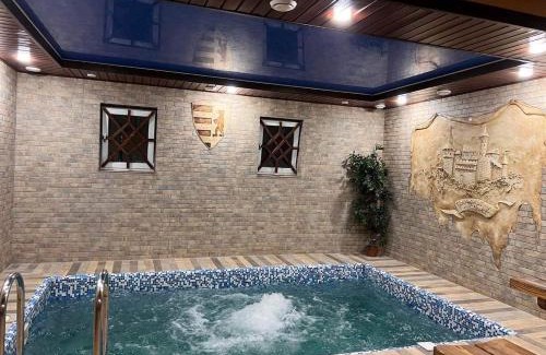 Polyana Casa | Polyanskiy Zamok