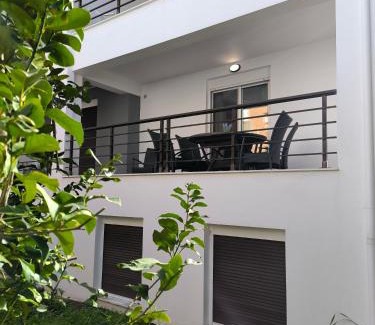 Polichrono Casa | Polychrono Waves