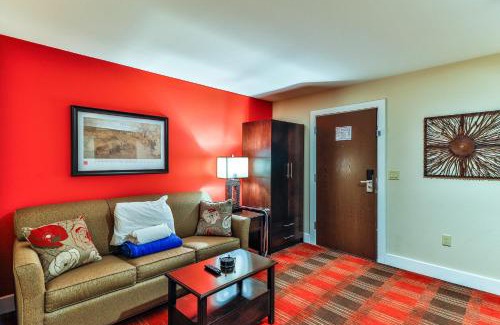 Wisconsin Dells Complejo | Polynesian Hotel & Suites