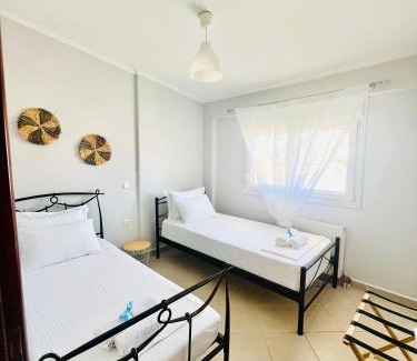 Paralia Ofryniou Apartamento | Polyxeni's Summer Escape