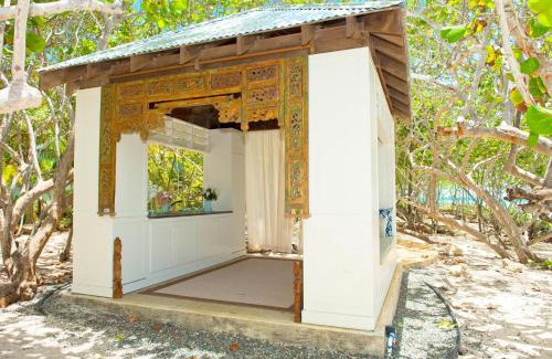 West Bay Casa | Pomegranate Cottage by Grand Cayman Villas & Condos