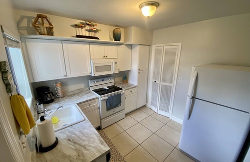 Garden Isles Casa | Pompano Beach oasis on the canal! Minutes from the beach.