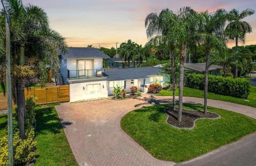 Survey Creek Casa | Pompano Gem, 1 mi to Beach & 12 Pickleball courts