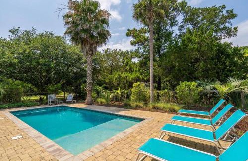 Edisto Island Casa | Pompano Pool House