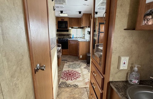 Farmington Casa | Poncho, minutes away from San Juan Quality Waters & Pinon Hills Golf course