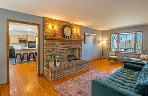 Elkton Casa | Pond Access, Game Room & Rec passes!