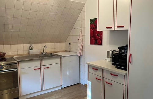 Parchtitz Apartamento | Pond house with loggia on an old estate in the middle of Rügen